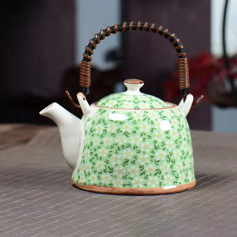 Puer Tea Kettle Teapot for Tea in a Cup High Quality Blue and White Porcelain Teapot 900ml Samovar Ceramic Pot Teapots Gaiwan