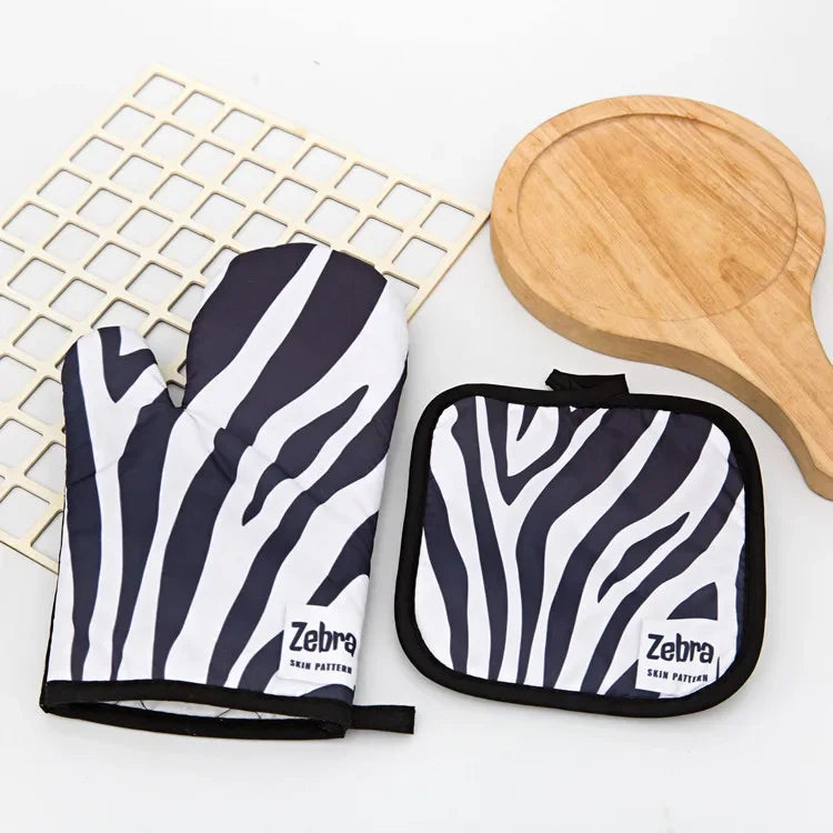 Kitchen Gloves Insulation Leopard Pattern Pad Cooking Microwave Gloves Baking BBQ Oven Potholders Oven Mitts Potholder Pad